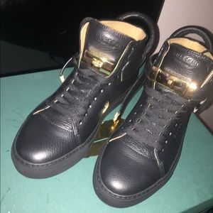 Women Buscemi high tops